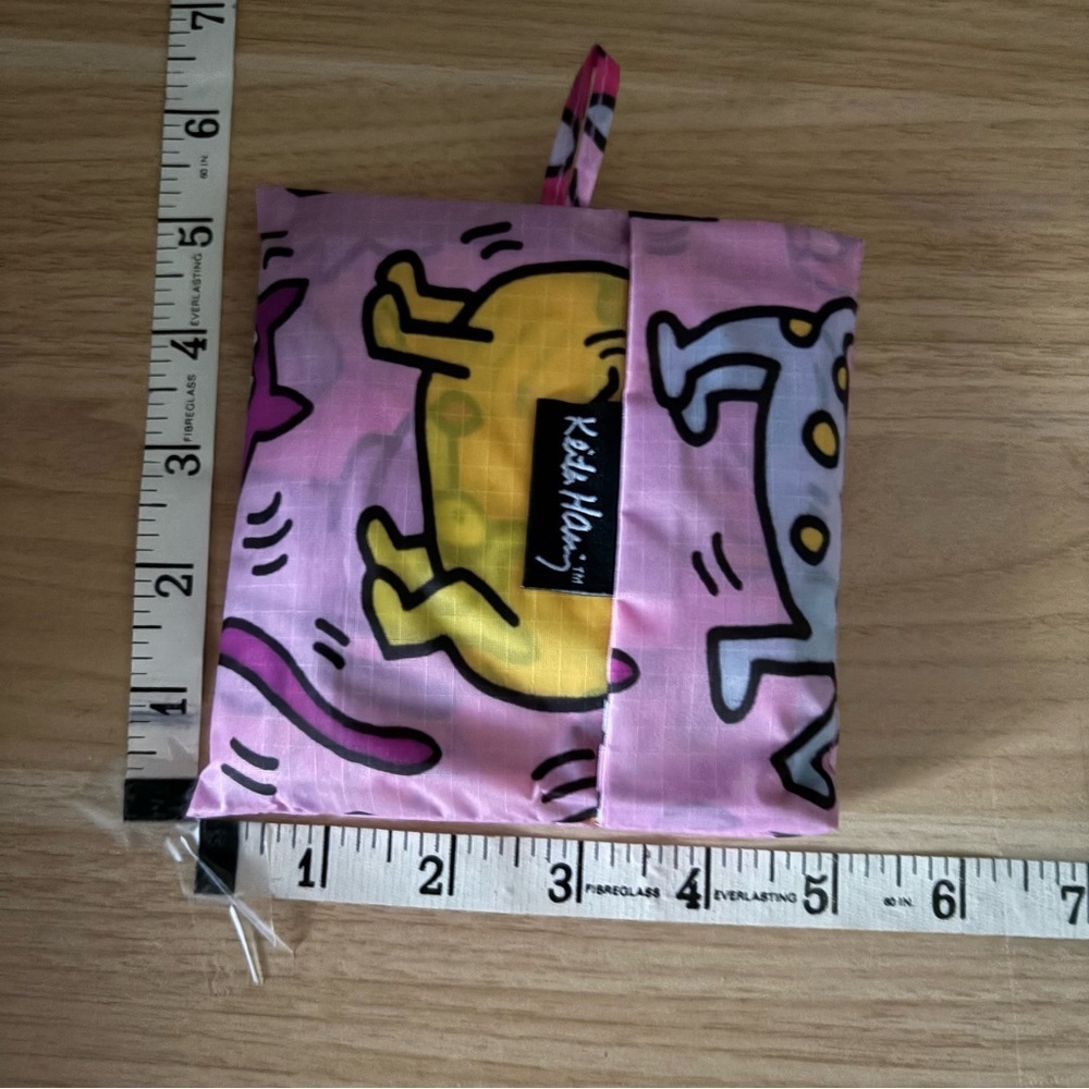 BAGGU x KEITH HARING PETS Standard Size Pink Reusable Foldable Tote Bag - Picture 5 of 5